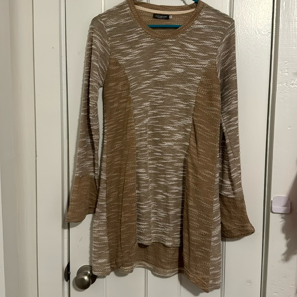 EARTHBOUND, Small, Tan & Brown